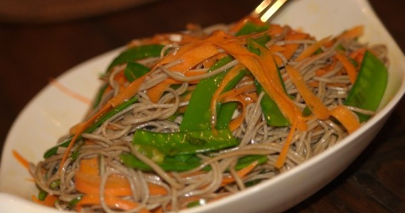 Soba Noodles with Peas and Carrots