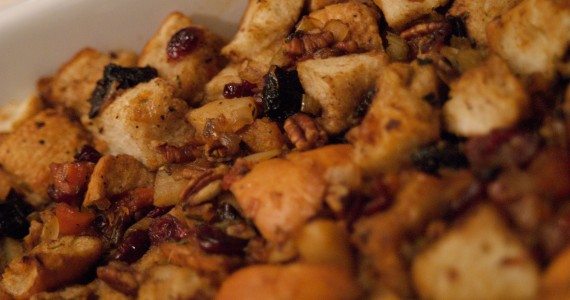 Winter Fruit and Nut Stuffing
